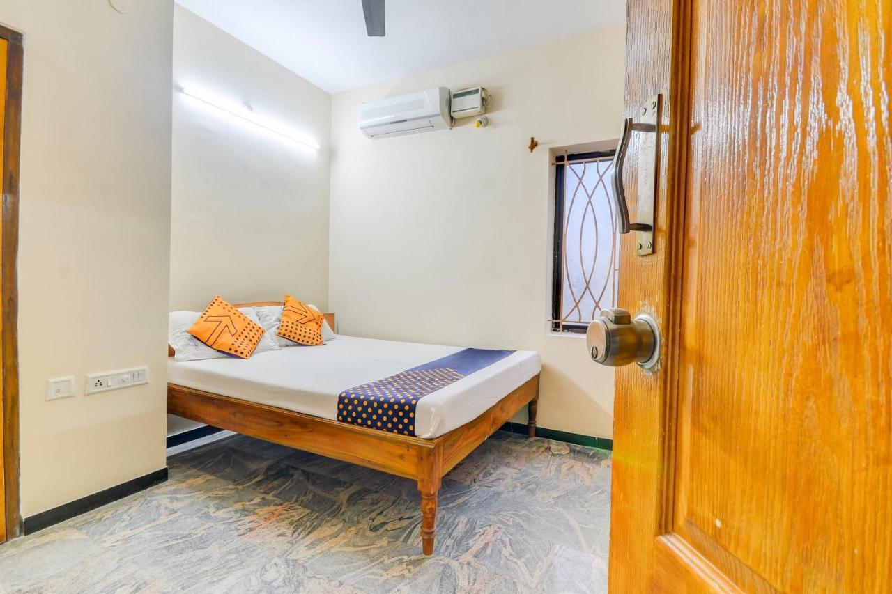 Spot On 68204 Hotel City Park Coimbatore Buitenkant foto